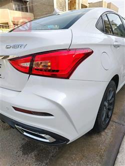 شيري أريزو 5